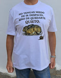 Poco a Poco — Camiseta Premium De Estilo Rural. Algodon Organico.