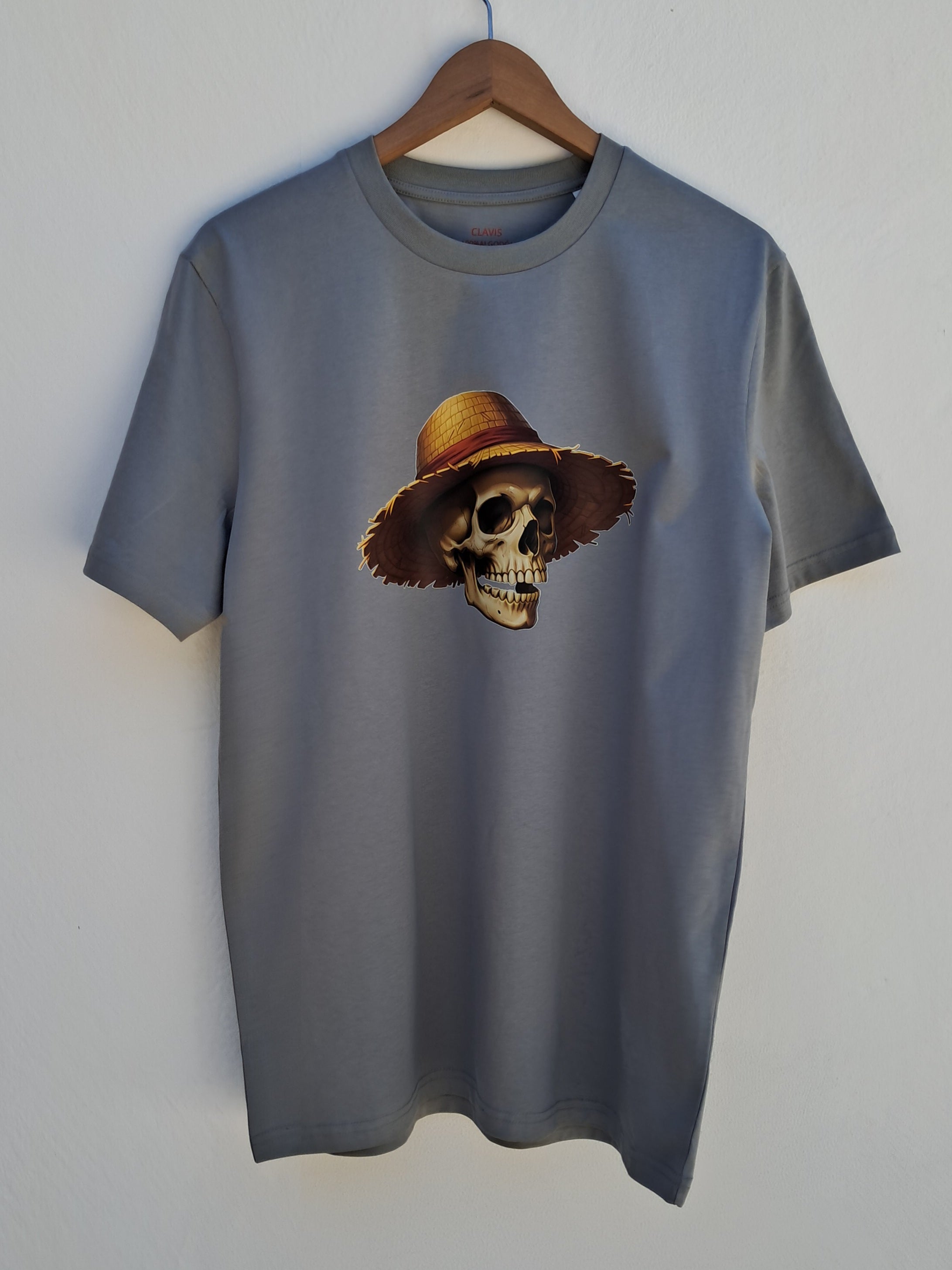 Calavera con Sombrero — Camiseta Premium De Estilo Rural. Algodon Organico.