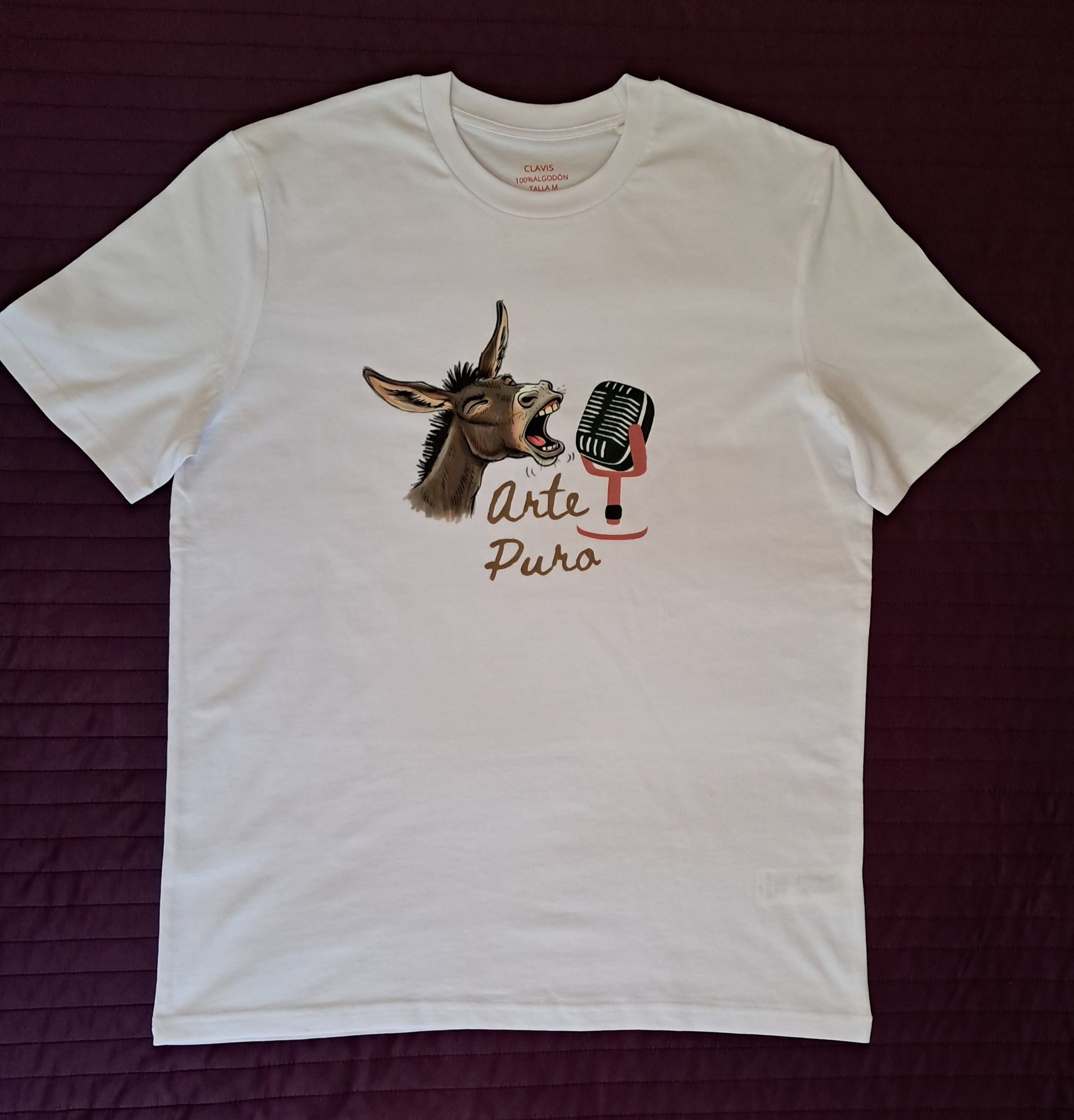 Burro Flamenco — Camiseta Premium De Estilo Rural. Algodon Organico.