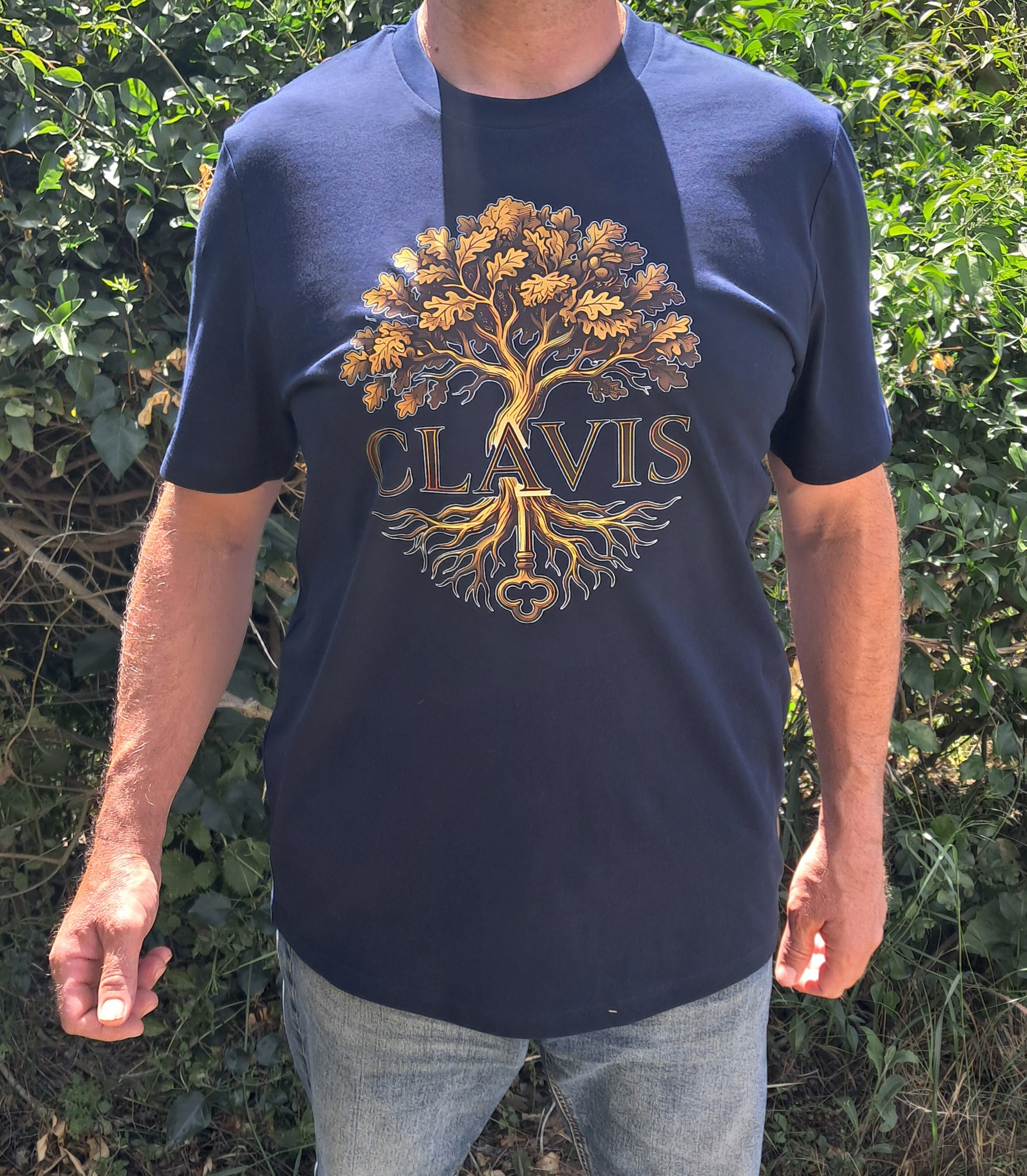 Arbol Clavis — Camiseta Premium De Estilo Rural. Algodon Organico.